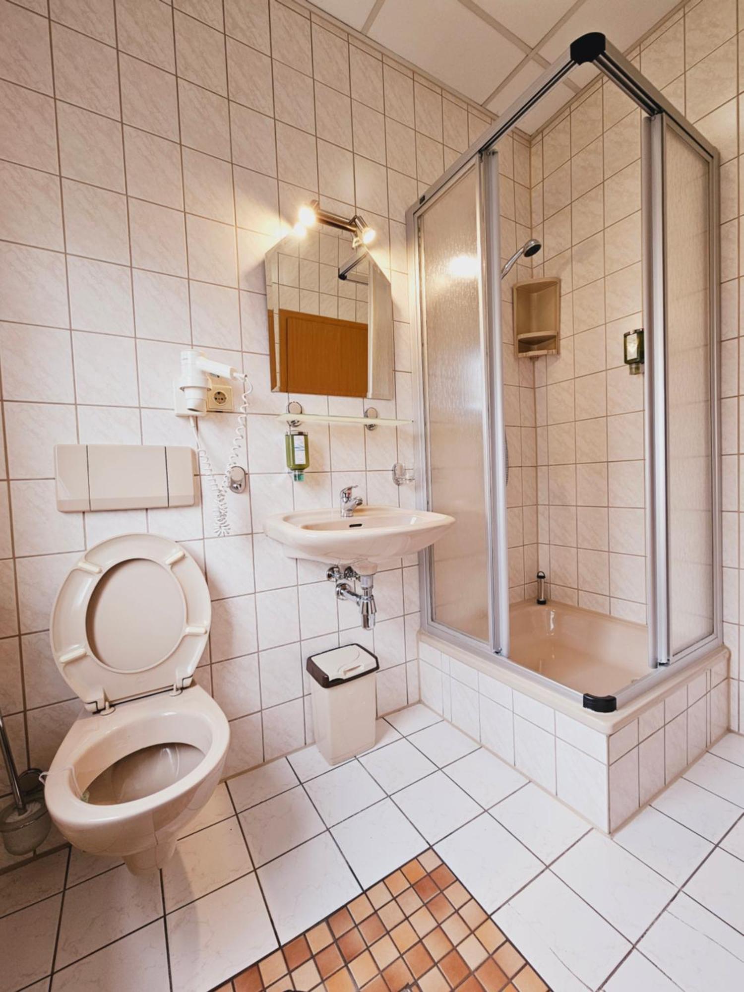 Ikura Hotel Self-Check-In Lutherstadt Eisleben Luaran gambar
